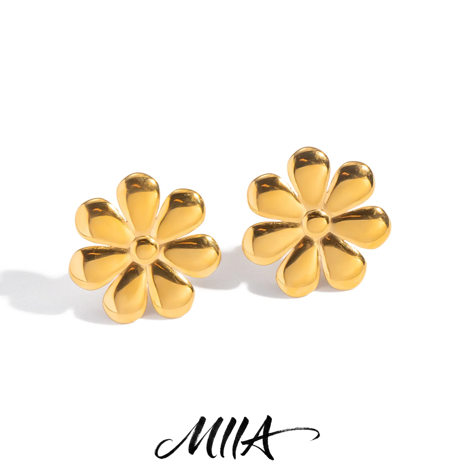 Miia Cute Small Flower Stud Earring for Women 18K Gold Plated Stainless Steel Waterproof Daily Jewelry
