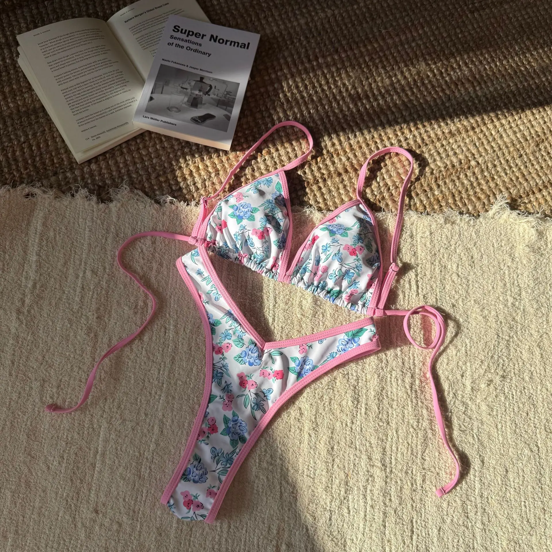 Sexy flor impressão micro mini biquinis define duas peças retalhos v-cintura gravata maiô maiô biquini tankini