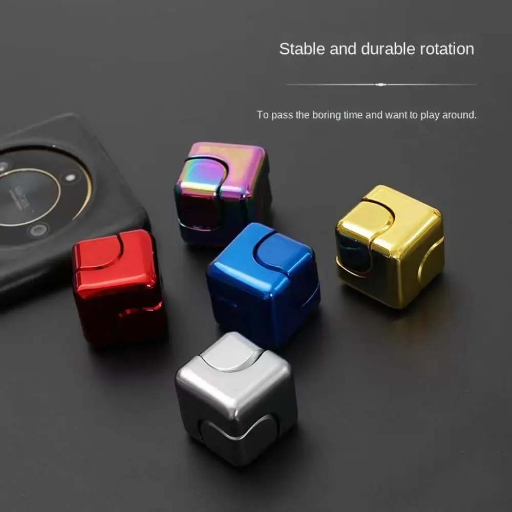 Zabawki antystresowe Metalowa kostka do kręcenia na palcach Żyroskop do kręcenia na palcach Zabawki obrotowe na palce Mini fidget spinner Prezent dla dzieci