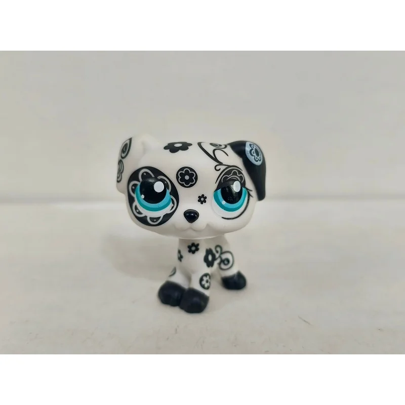 LPS Figure White Black Dog Blue eyes #1613 Littlest Pet Shop toy