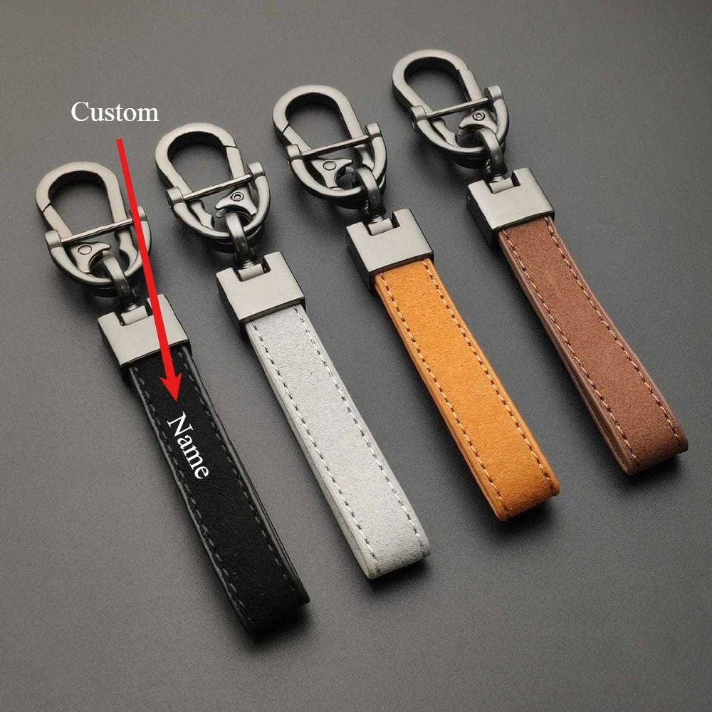 

Creative Keychain Man Women Car Keyring Leather Bag Key Chain Ring Classic Pendant Custom Name Accessories Personalized Gift