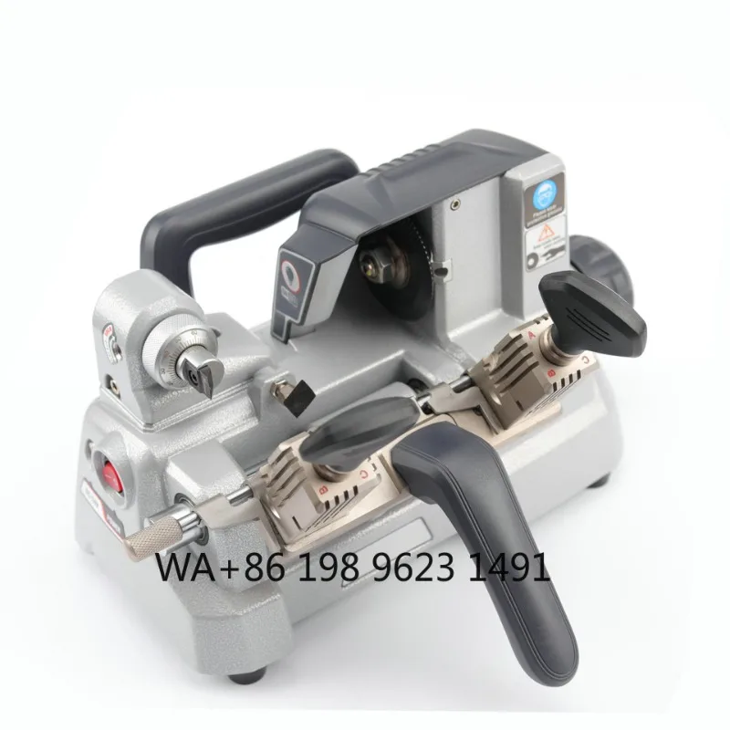 

Professional Gear Opening Key Cutting Machine XP009C No Built-in Battery Locksmith Portable Workshop Repair Tool