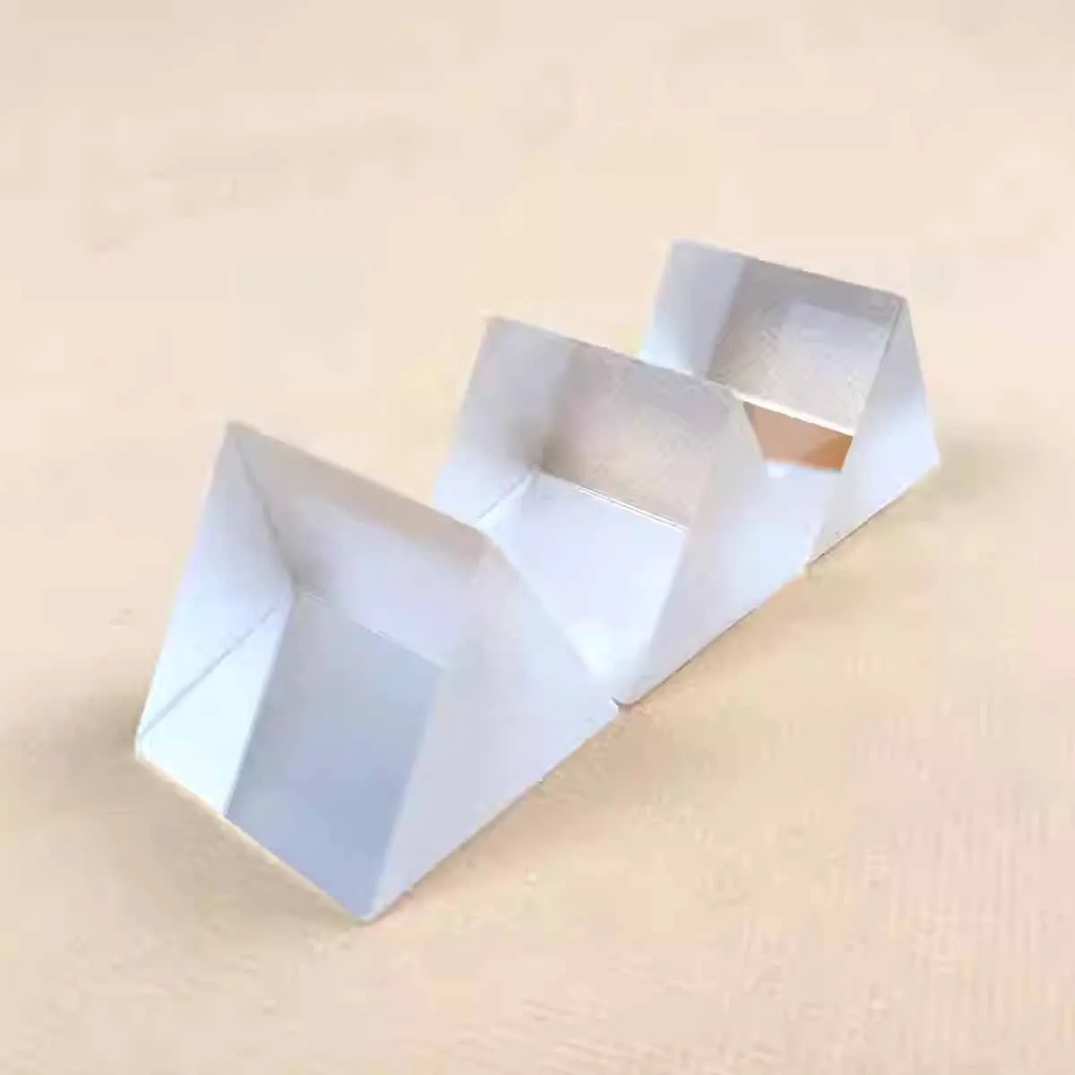 40x40x40MM K9 Glass Equilateral Mitsubishi Mirror for Spectrometer Dispersion Prism Physics University Spectral Experiment