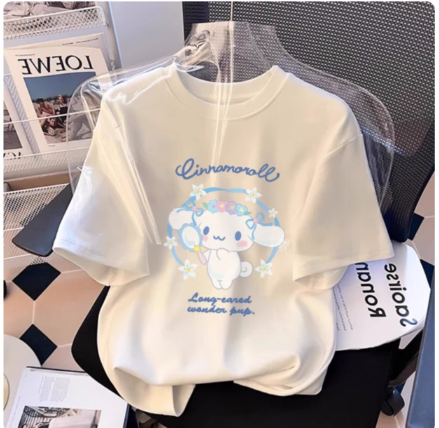 

MINISO Sanrio Cute Cartoon Printed Men's and Women's Clothing Loose Casual Versatile T-shirts Round-neck Short-sleeve Clothing