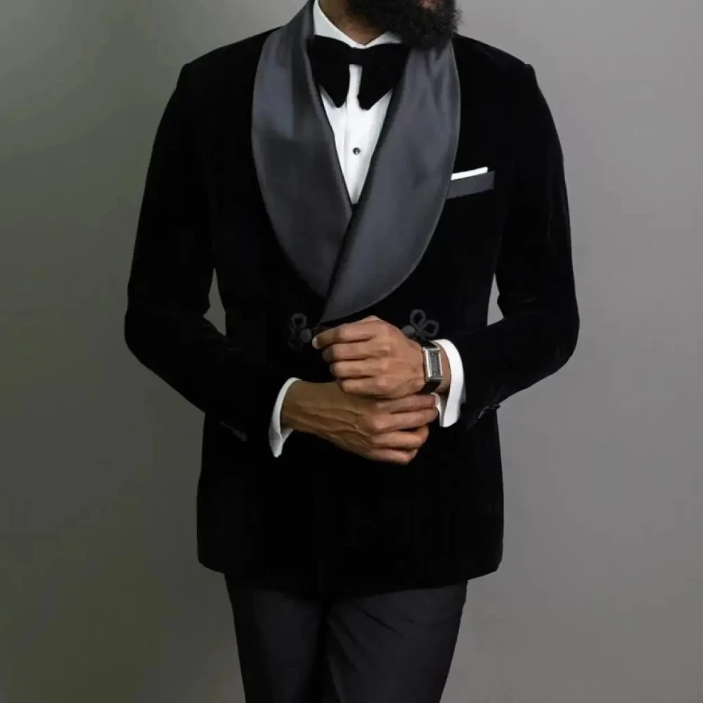 Black Velvet Smoking Jacket 1 Piece Male Blazer with Buttons Luxury Grooms Wedding Designer Party Wear Coat
