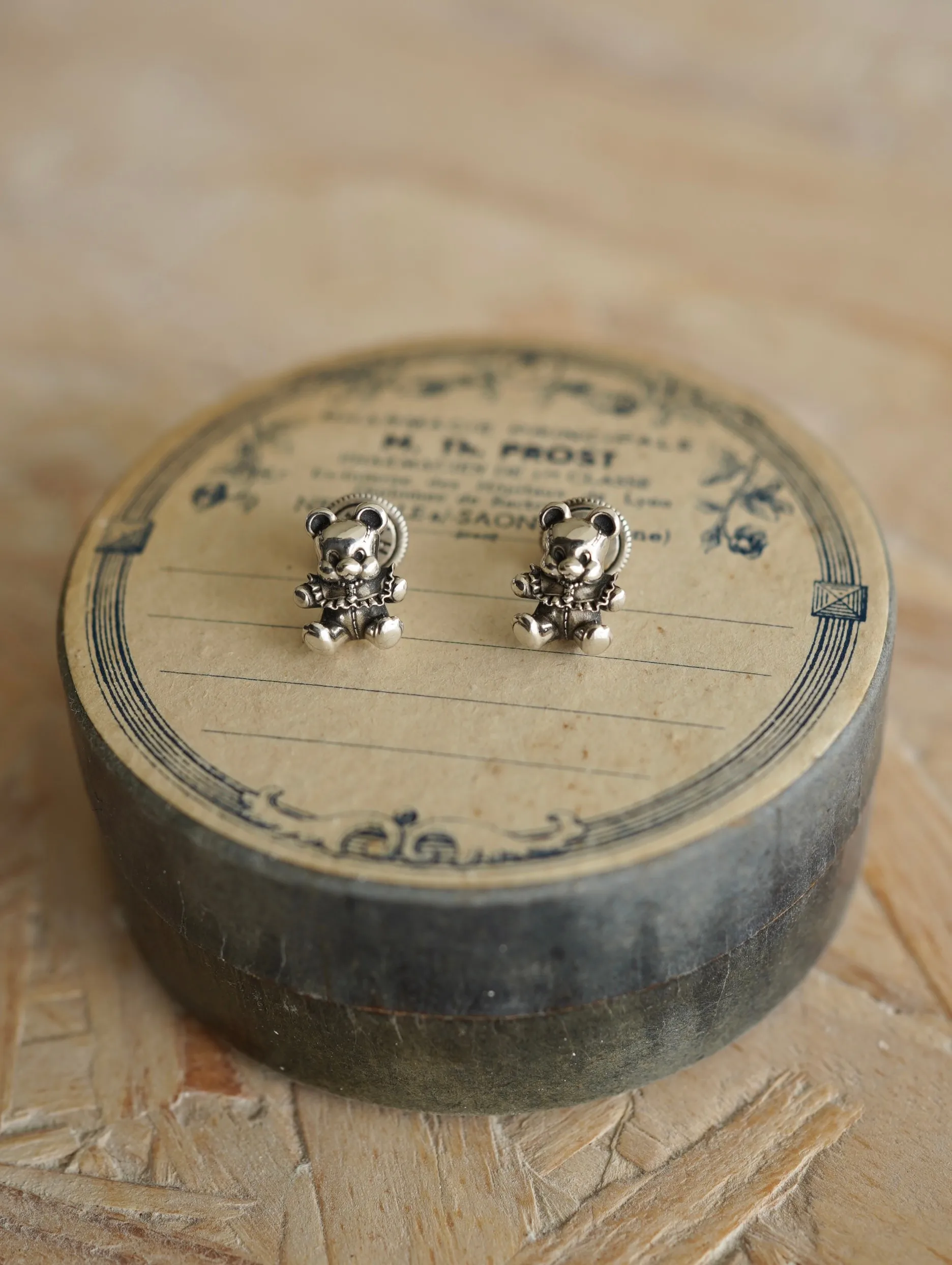 Original Design 925 Sterling Silver Doll Bear Earrings Children's Fun Vintage Small Minority Ear Jewelry Lotus Life after Death
