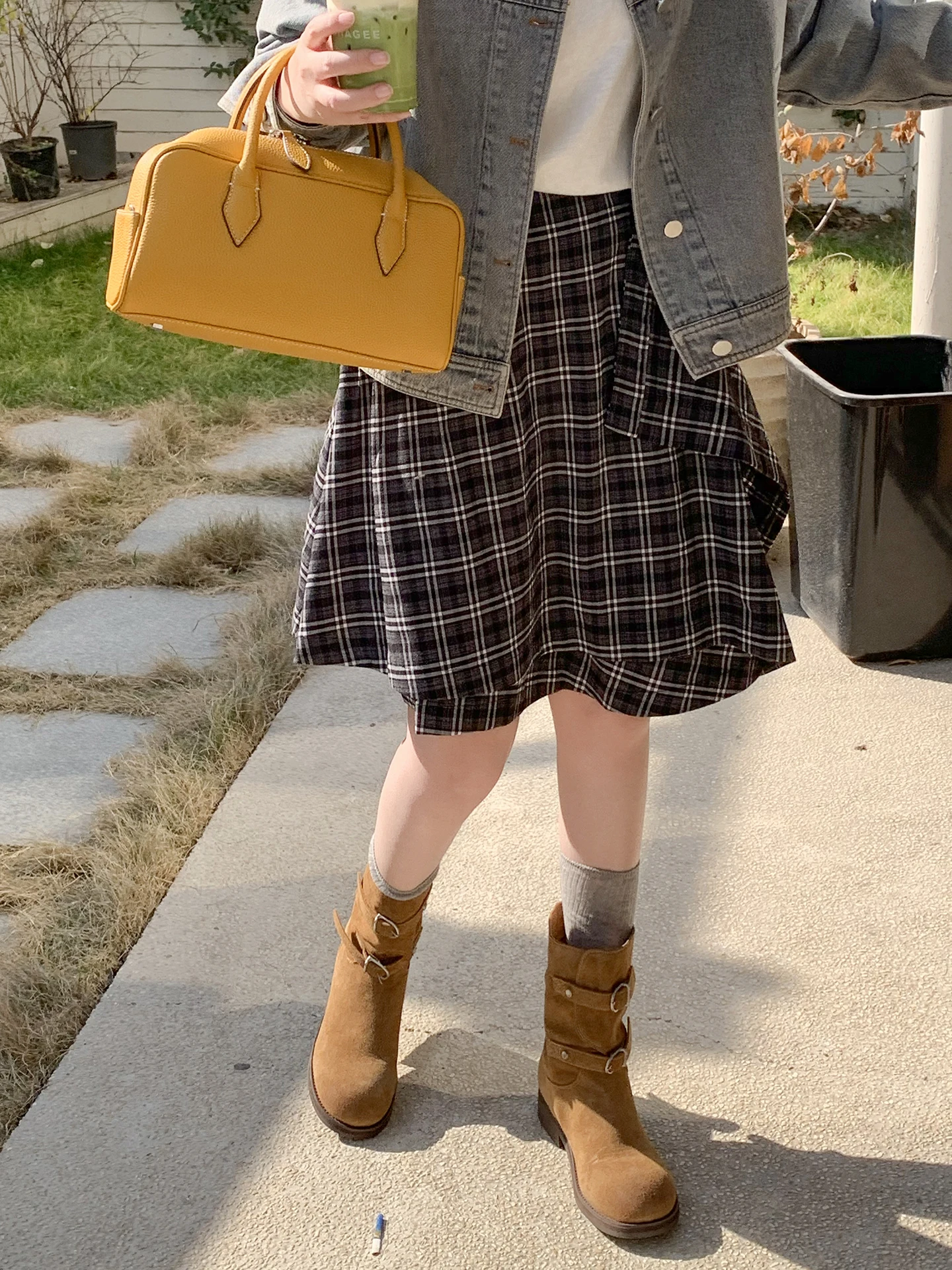 

Vintage Plaid Skirt Women's Spring Autumn Versatile A-Line Skirt College Sle Asymmetrical Skirt Youthful High Waist