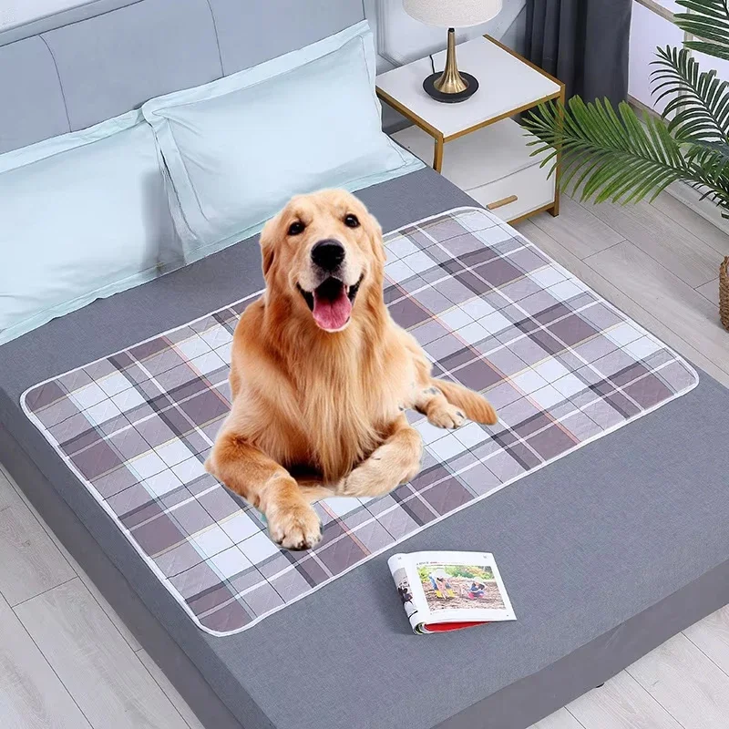 

Comfortable and Breathable Dog Pee Pad Waterproof Reusable Plaid Style Pet Training Mat Home Outdoor Seat Cover Dog Toilet Mat