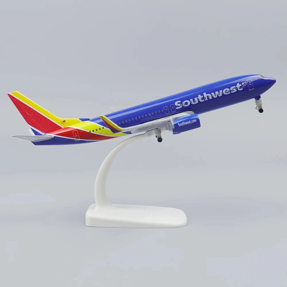 20cm  Boeing 737 Southwest Airplane Model with Stand Alloy Display Plane Model Kit for Aviation Enthusiasts Collection or Gifts