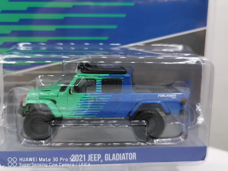 GreenLight 1/64 2021 Jeep Gladiator falken  Collector Edition Metal Diecast Model Race Car Kids Toys Gift