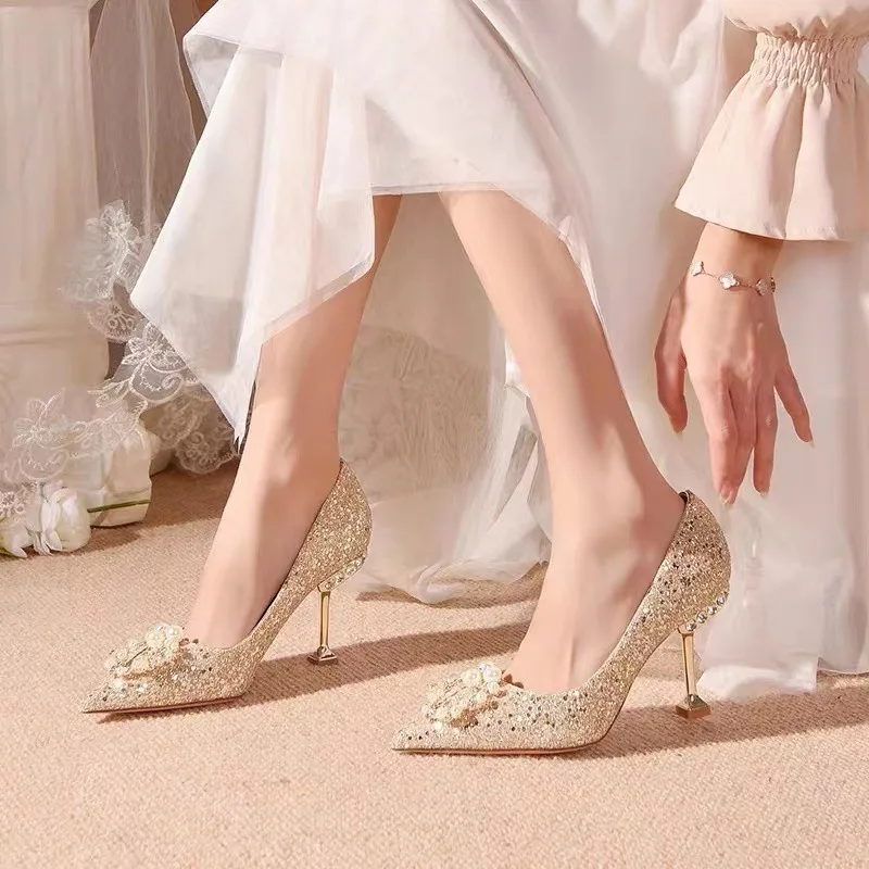 

High Heels Wedding Shoes Sequined Cloth 6CM Thin Heel Pointed Toe Shallow Mouth Women Shoes Sexy Party Bow Crystal Single Shoes