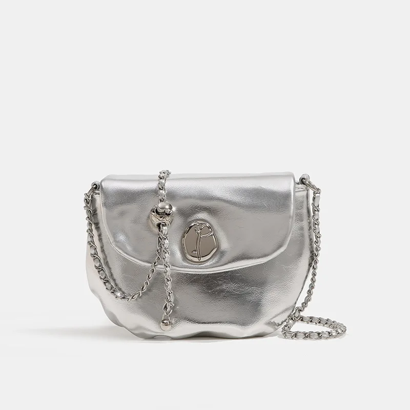 Withered Fashion Blogger Casual Silver Patent Leather Chain Bag Retro Saddle Bag Versatile Messenger Bag Mobile Phone Bag Girls