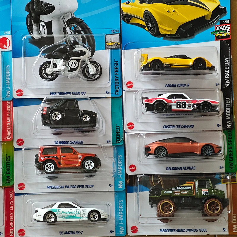 24 J Hot Wheels Car juguetes para niños, modelo de vehículo 1:64 fundido a presión, Let\'s Race, motocicleta Triumph Tiger Mazda Rx7 Mitsubishi