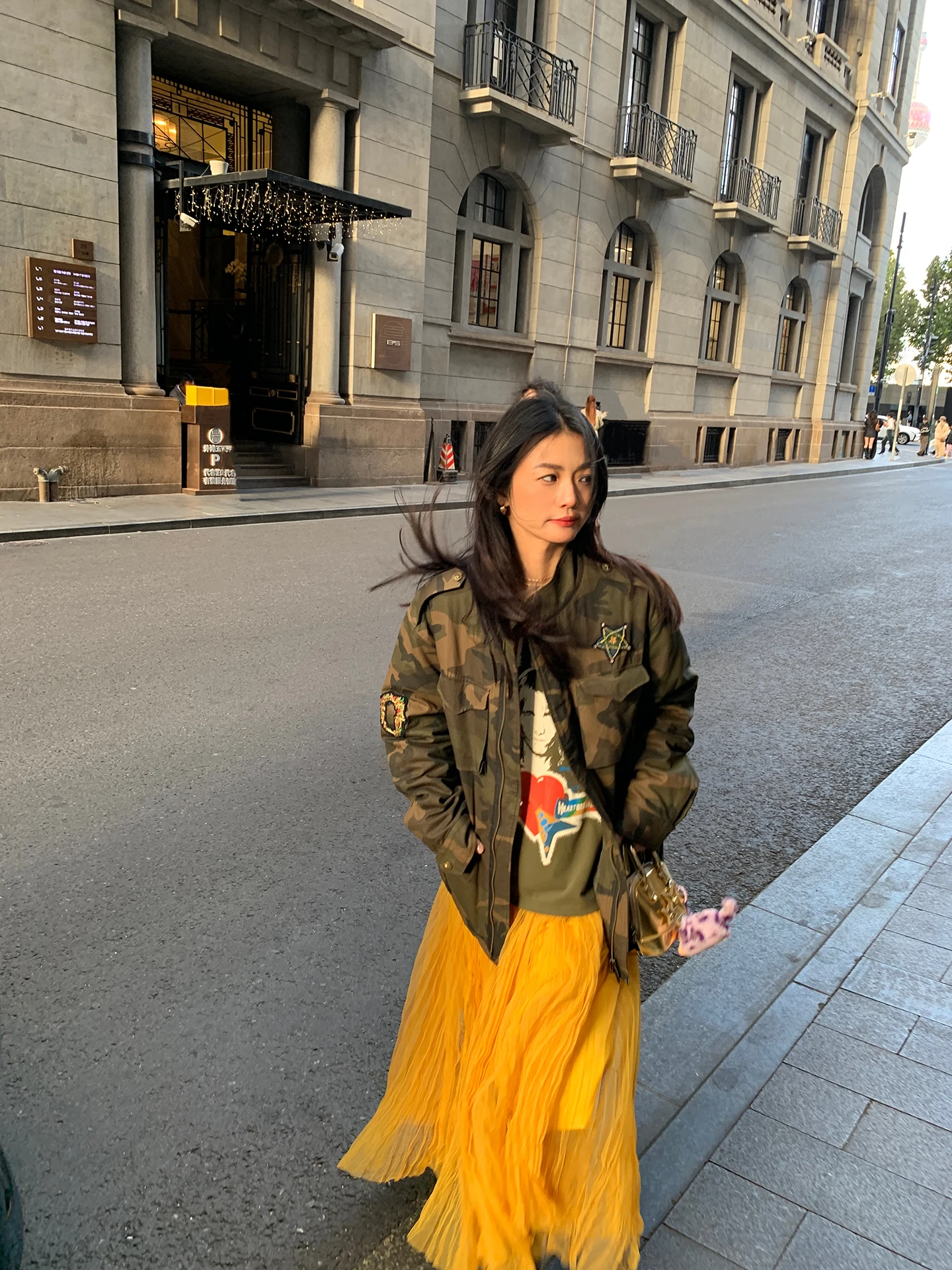 

Sli Camouflage Cotton Jaet Thiened Street Sle Женская верхняя одежда прямого кроя Длинное зимнее пальто на молнии све