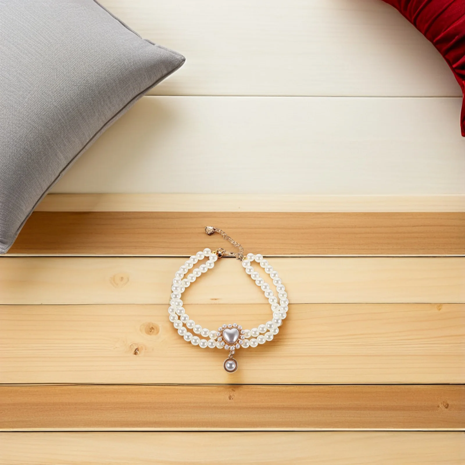 

Adjustable Double-Row Faux Pearl Pet Necklace Cat Collar Princess Style Heart Pendant for Wedding Special Occasions