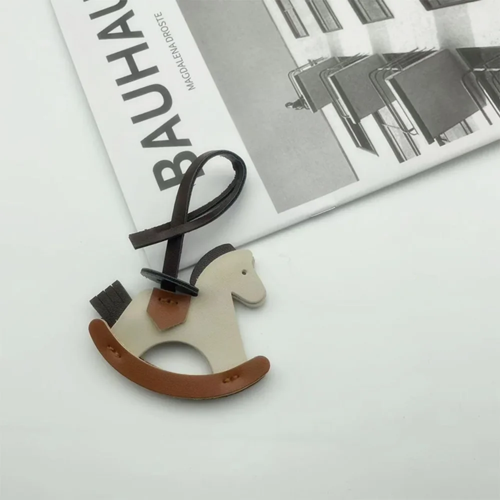 1 Buah Jimat Tas Kuda Poni Kartun PU Lucu untuk Wanita Remaja Perempuan Gantungan Kunci Hewan Aksesori Mode Hadiah DIY untuk Mahasiswa