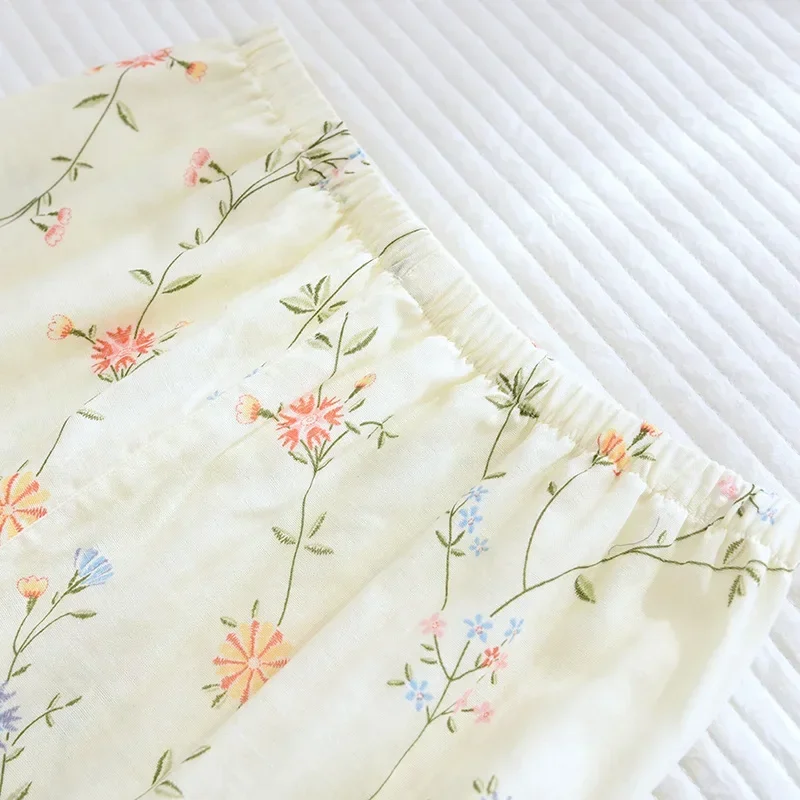 Terno Homewear Flower Printing Mulheres de mangas compridas Pijamas Feminino de Algodão para Primavera e Outono Calças Compridas Pijamas Mulheres