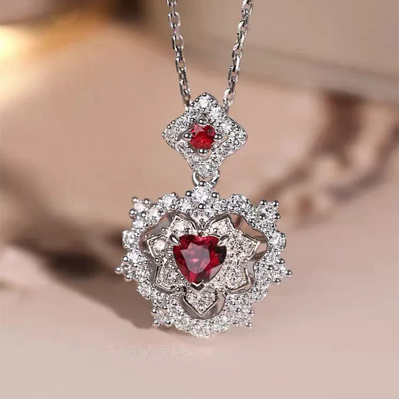 Elegant Ruby Heart-shaped Pendant Luxury Inlay Fully Diamonds Vintage Necklace Hollow Out Flowers Collar Chain Wedding Jewelry