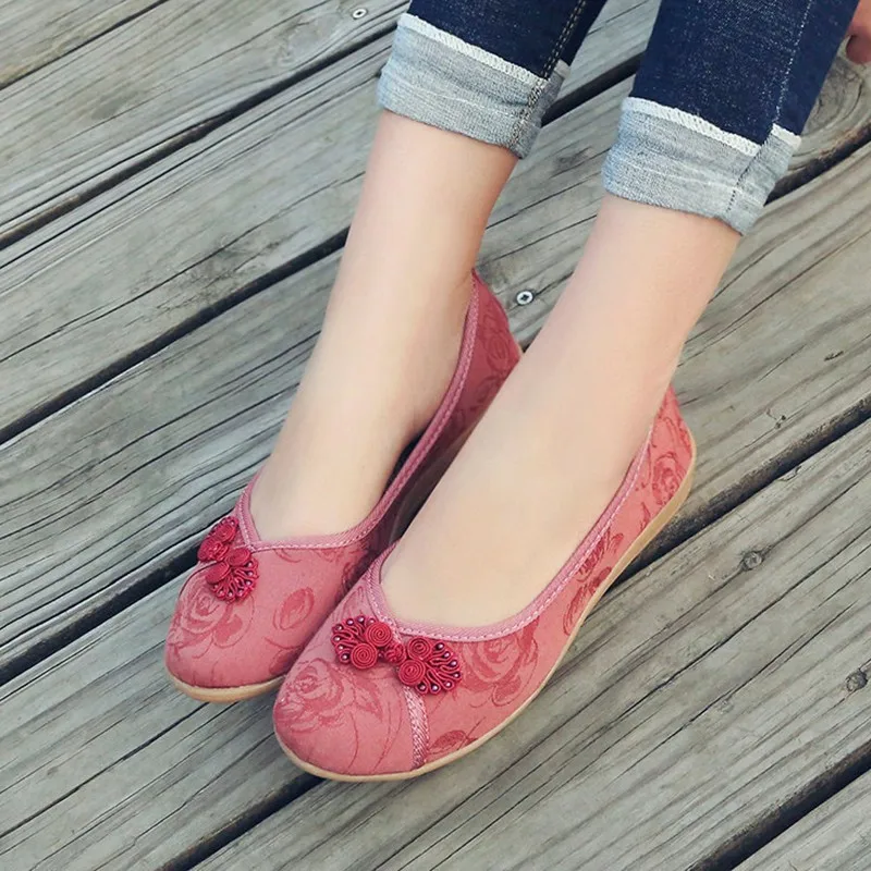 

Весенне-летние женские туфли из китайской хлопчатобумажной ткани с круглым носком на танкетке, женские легкие, мягкие, удобные повседневные тканевые туфли без шнуровки