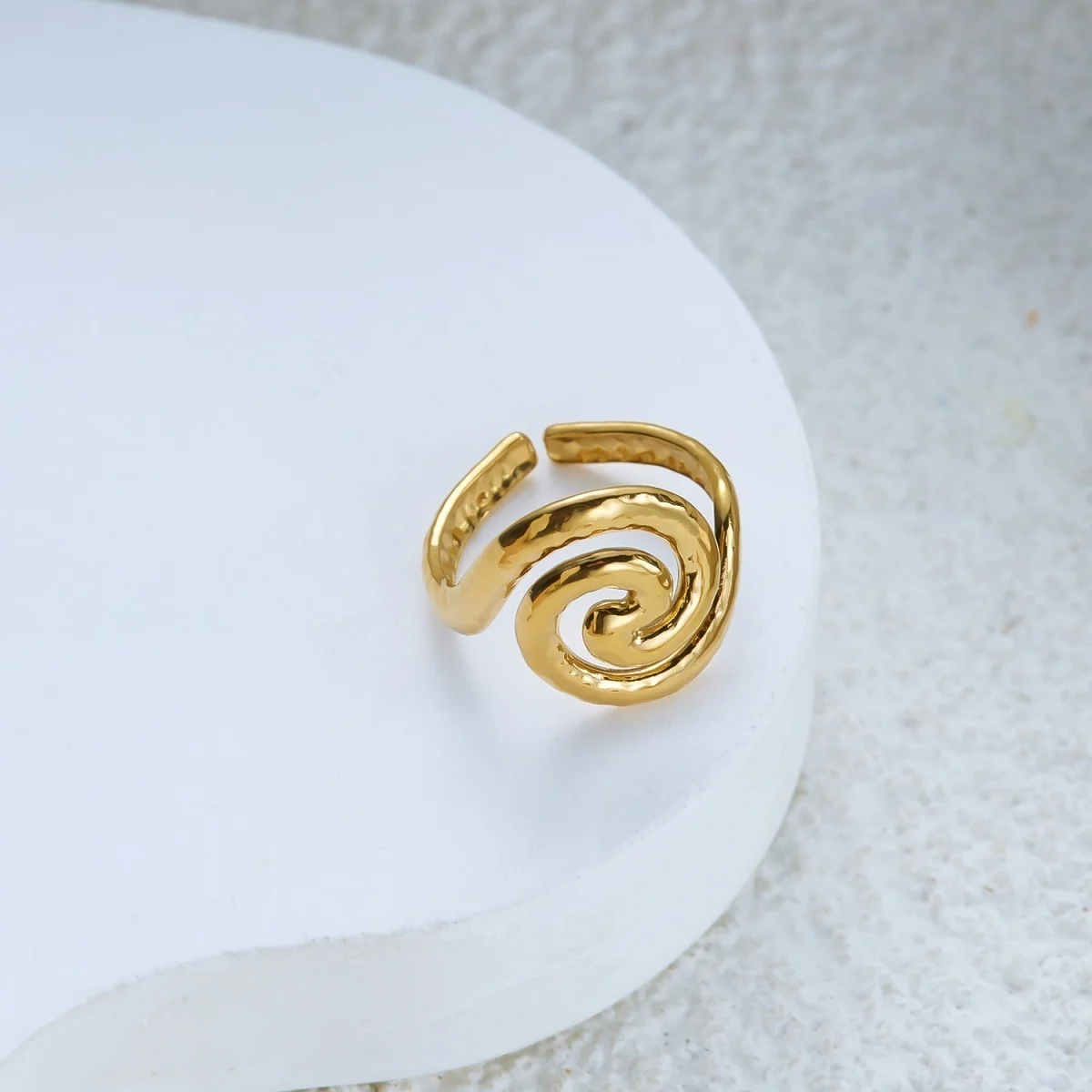 Ästhetische, natürliche Kieselsteine, spiralförmige, imitierte Perlen, strukturierte, gewellte Ringe für Damen und Herren, Edelstahl, geometrischer Ring, Schmuck. – Detail 20