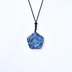 1PC Natural labradorite Roses Pendant Raw Gemstone Random Color Crystal Healing Stone Carving Gemstone Crafts Home Decor Gift