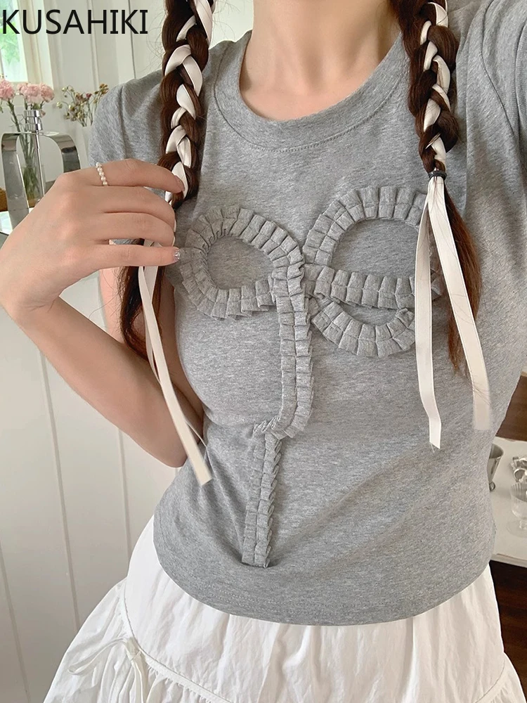 

KUSAHIKI Korean Chic Summer Retro Niche Three-dimensional Pleated Bow Design Slim Fit Versatile Short Sleeved T-shirt for Women