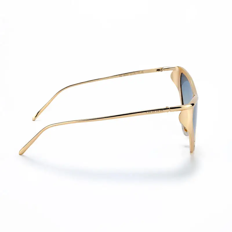 CH レトロキャットアイサングラスモダンなグラデーションレンズ UV 保護薄いゴールドフレームヴィンテージスタイルファッションアイウェア女性のための