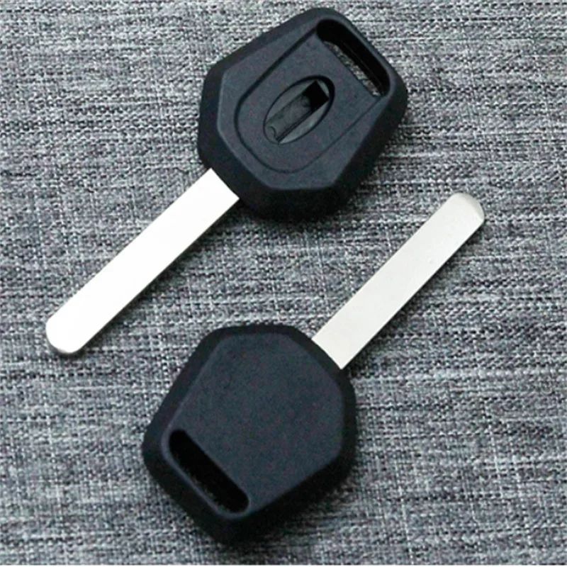 5pcs  Auto Car Transponder Chip Key Shell Case For Subaru Outback Legacy XV Forester Impreza with Uncut DAT17 Blade