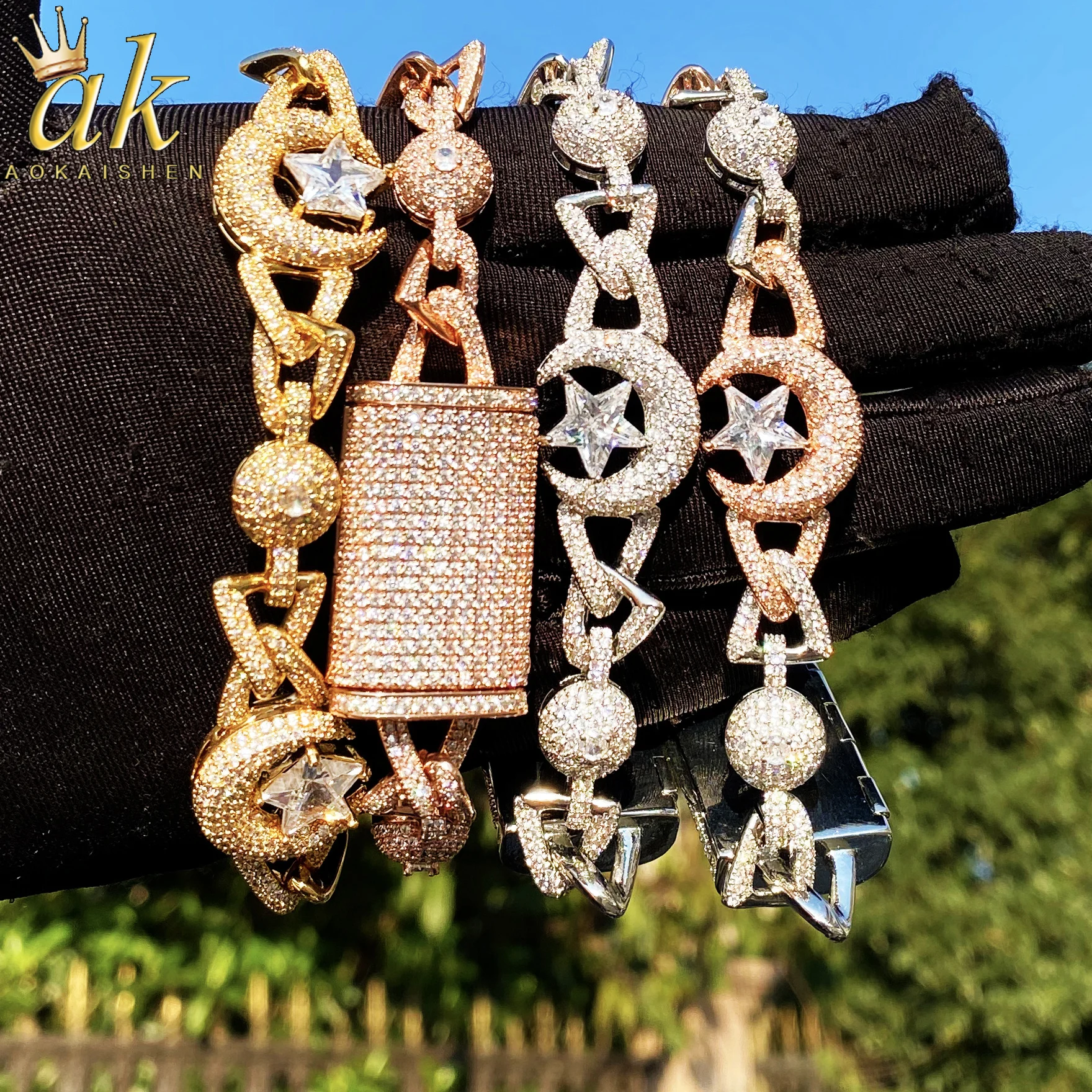 

Aokaishen Iced Out Moon Star Cuban Link Bracelet for Men Real Copper Cubic Zirconia Hip Hop Jewelry