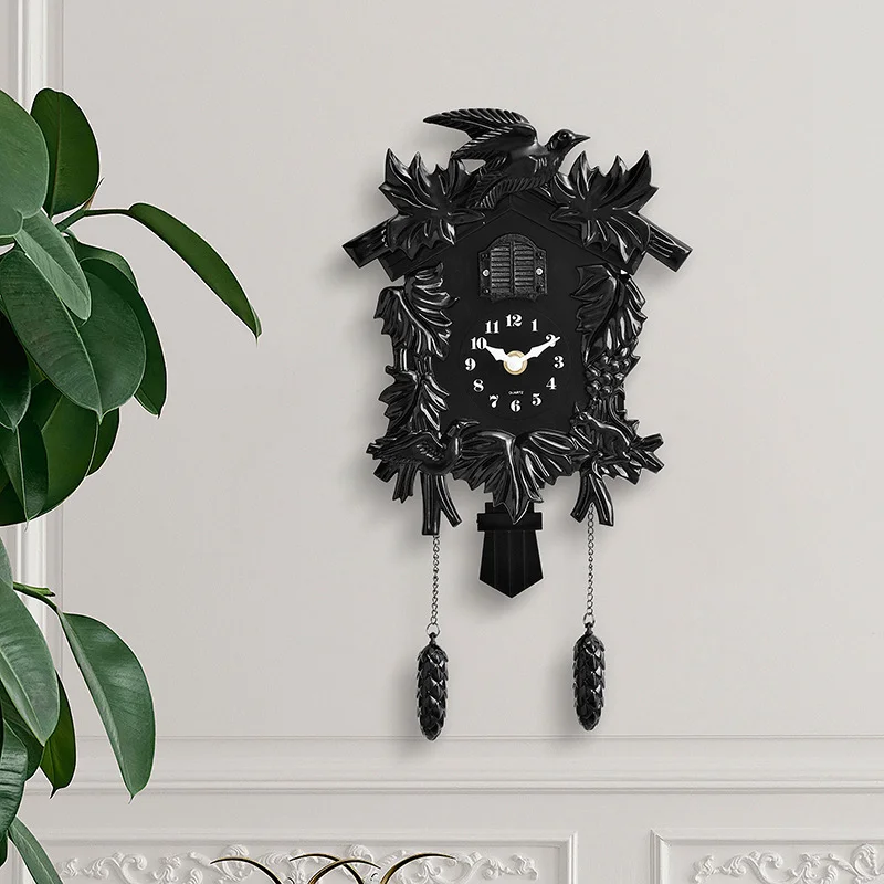 Wall clock with high-end feel, home hourly clock with retro art, size 38x20x24, living room and dining room wall clock