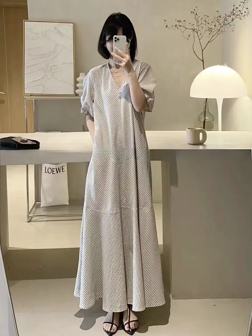 

Летнее платье в полоску больших размеров с V-образным вырезом и рукавами-фонариками, прямое длинное платье в корейском стиле, повседневное, А-силуэт, для женщин с фигурой типа «груша»