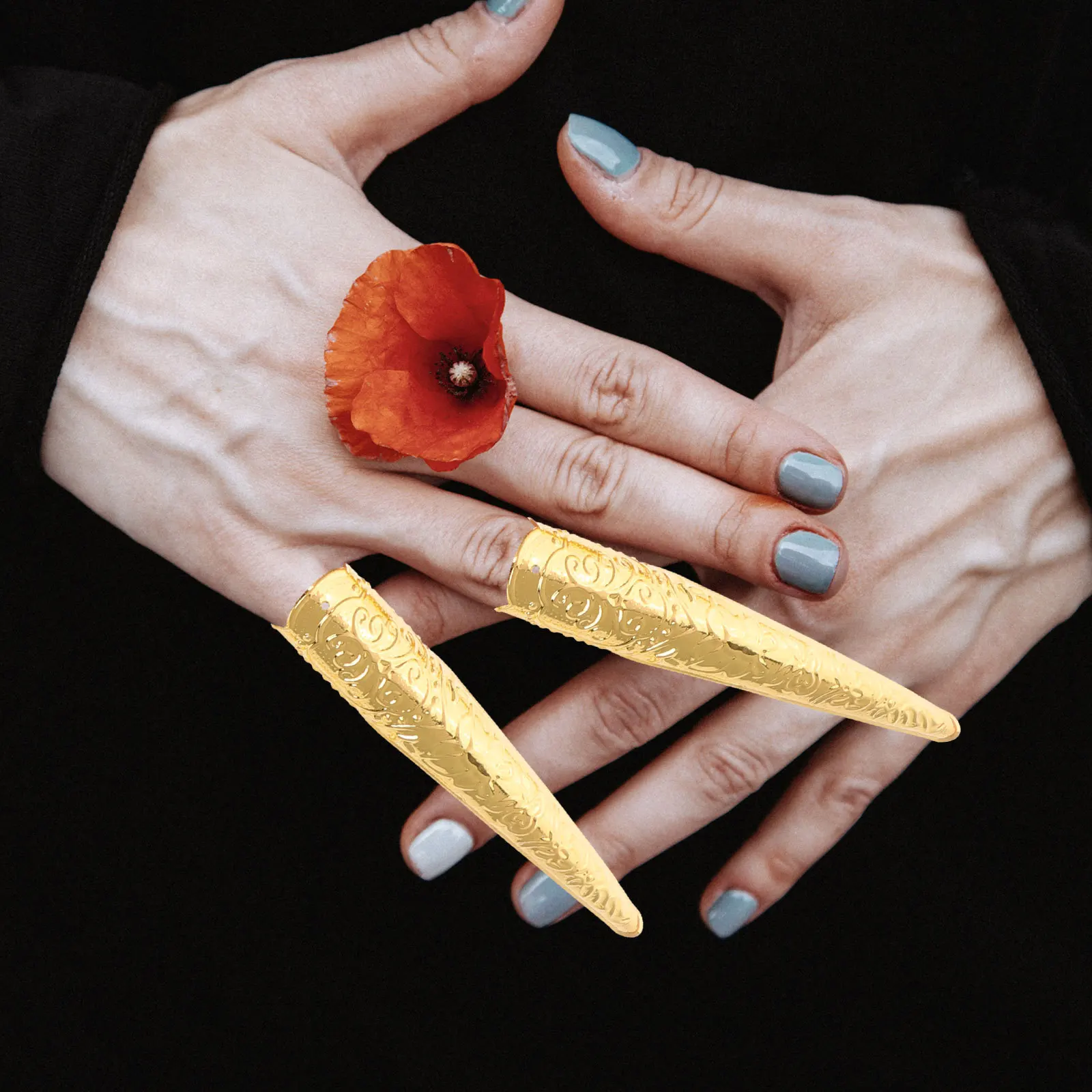 5 pezzi spettrali anelli per artigli sulla punta delle dita punte per unghie finte in lega per costume di Halloween accessorio cosplay Eerie Party Finger Nail Decor