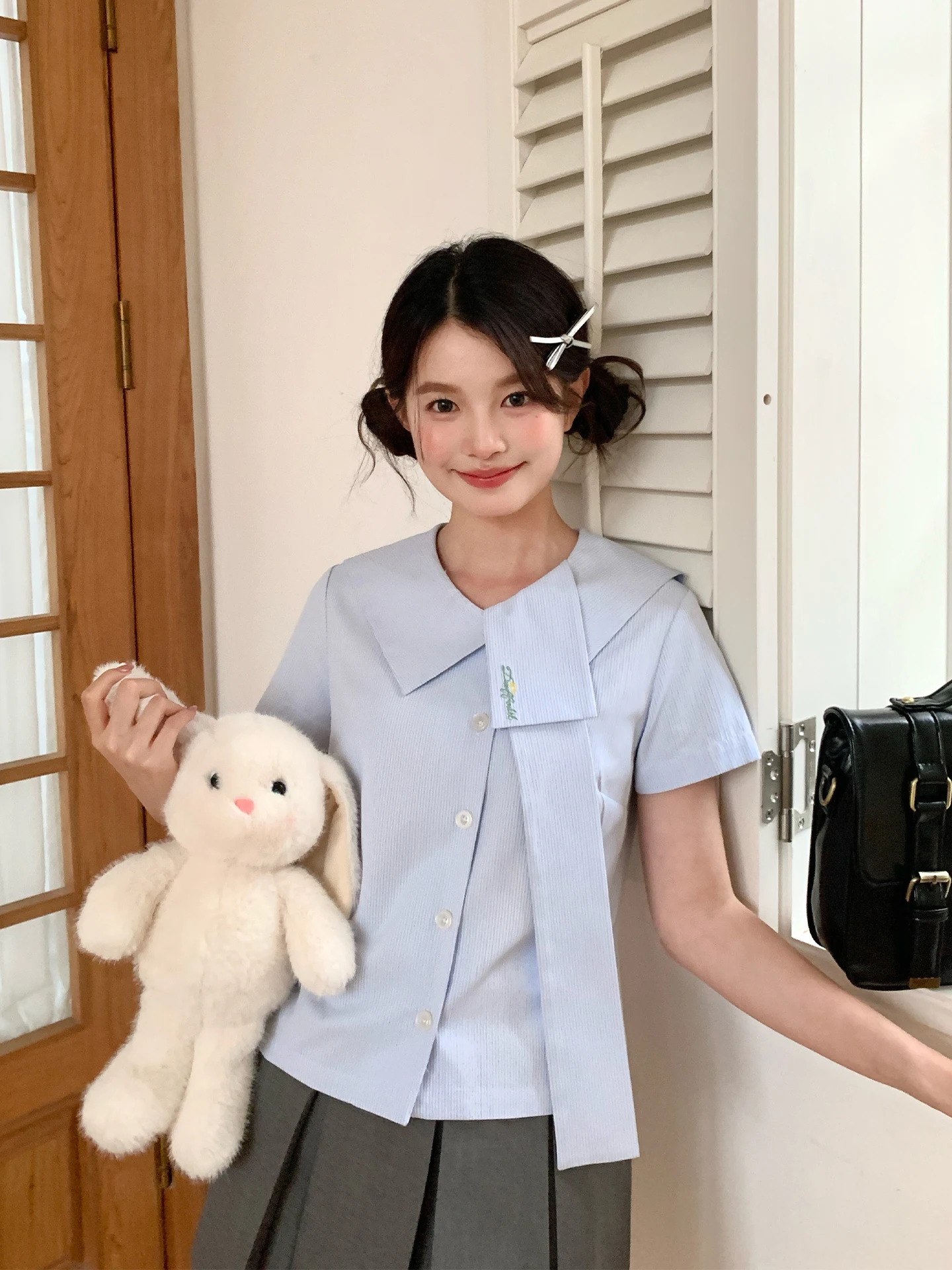 

Tokyo Seasonal Record JK Summer Design Irregular Collar Short Sleeve Blue Shirt Sweet Atmosphere Women's Fashion Shirt