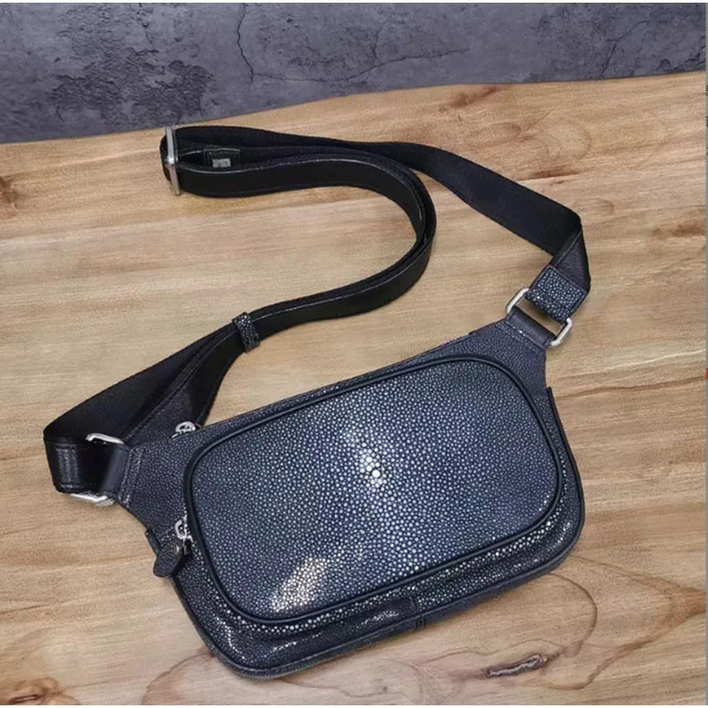 

2025 new pearl fish skin men's waist bag, casual versatile leather chest bag, fashionable diagonal cross men's bag