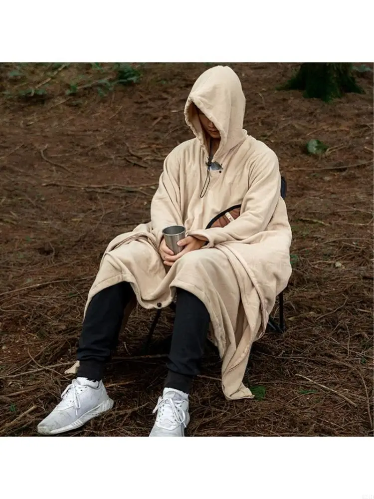 

Portable Emergency Sleep Sacks Suitable for Camping Survival Warm Practical