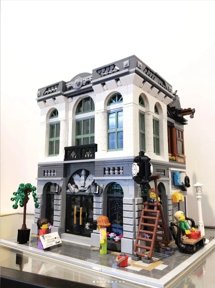

IN STOCK Creator Street Views Architecture Brick Bank Model Building Blocks Toy Compatible 10251 15001 Festival Boy Gifts