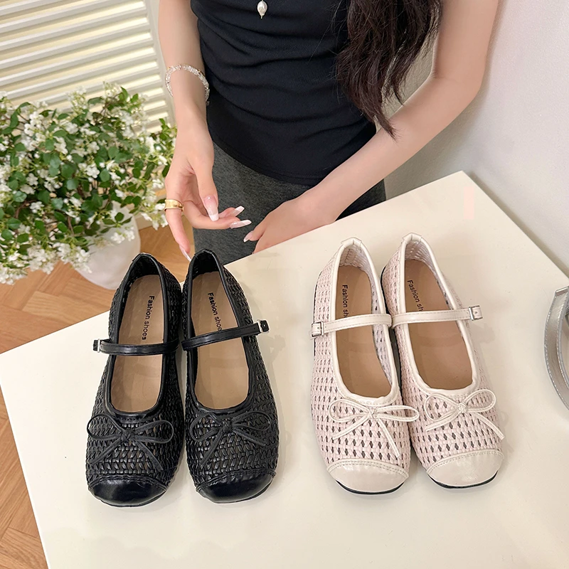 

French-style Breathable Mesh Flat Shoes, Easy-to-wear Versatile Flats, Soft-soled Mary Jane Shoes, Paired with Skirts