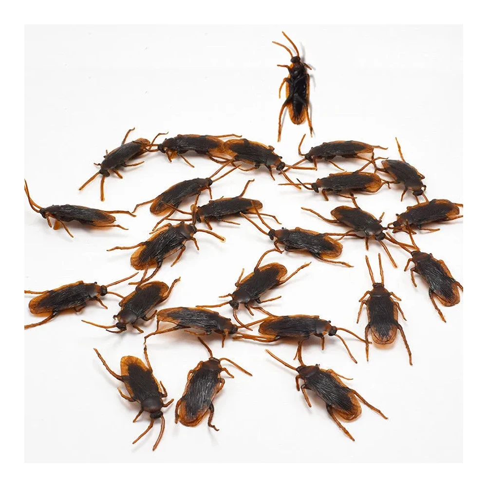 12/24Pcs Horror Fake Cockroach Toy Prank Prop Realistic Roach Toy Faux Cockroaches Lifelike Creepy for Halloween Party Decor