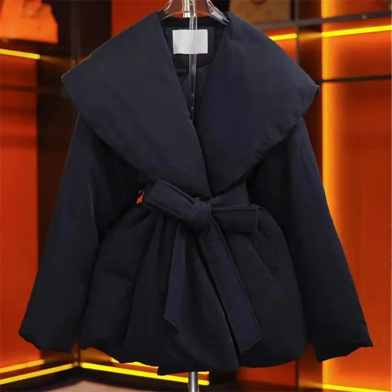 

2025 New Winter Chinese Bow Lace-Up Long-Sleeved Bread Coat Women's Short Parkas Fashion Thick Warm Loose Cotton-padded Jacket