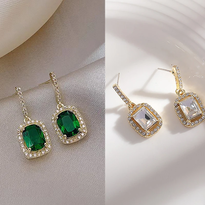 1Pair Emerald Earrings French Retro Green Transparent Gemstone Simple Drop Earrings Jewelry Pendant Personality Fashion Earrings