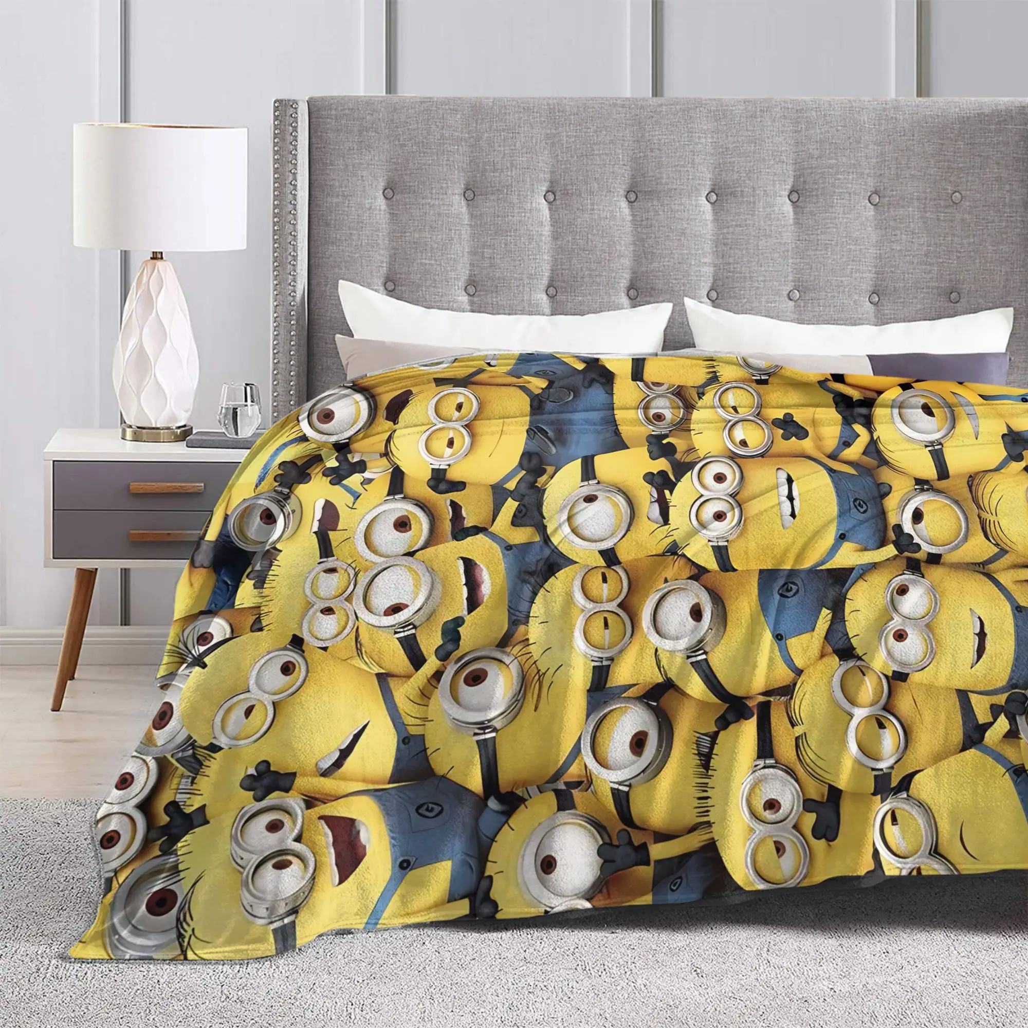 Cute Anime M-Miniones Blankets Coral Fleece Plush Summer  Portable Super Soft Throw Blankets for Bed Car Plush Thin Quilt