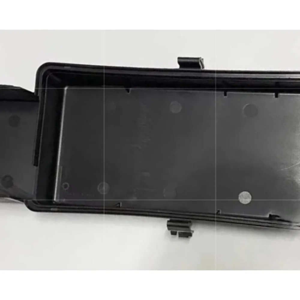 

Fuse Housing Box Outer Cover Engine Accessories for MAXUS G10 Replacement Parts Shell