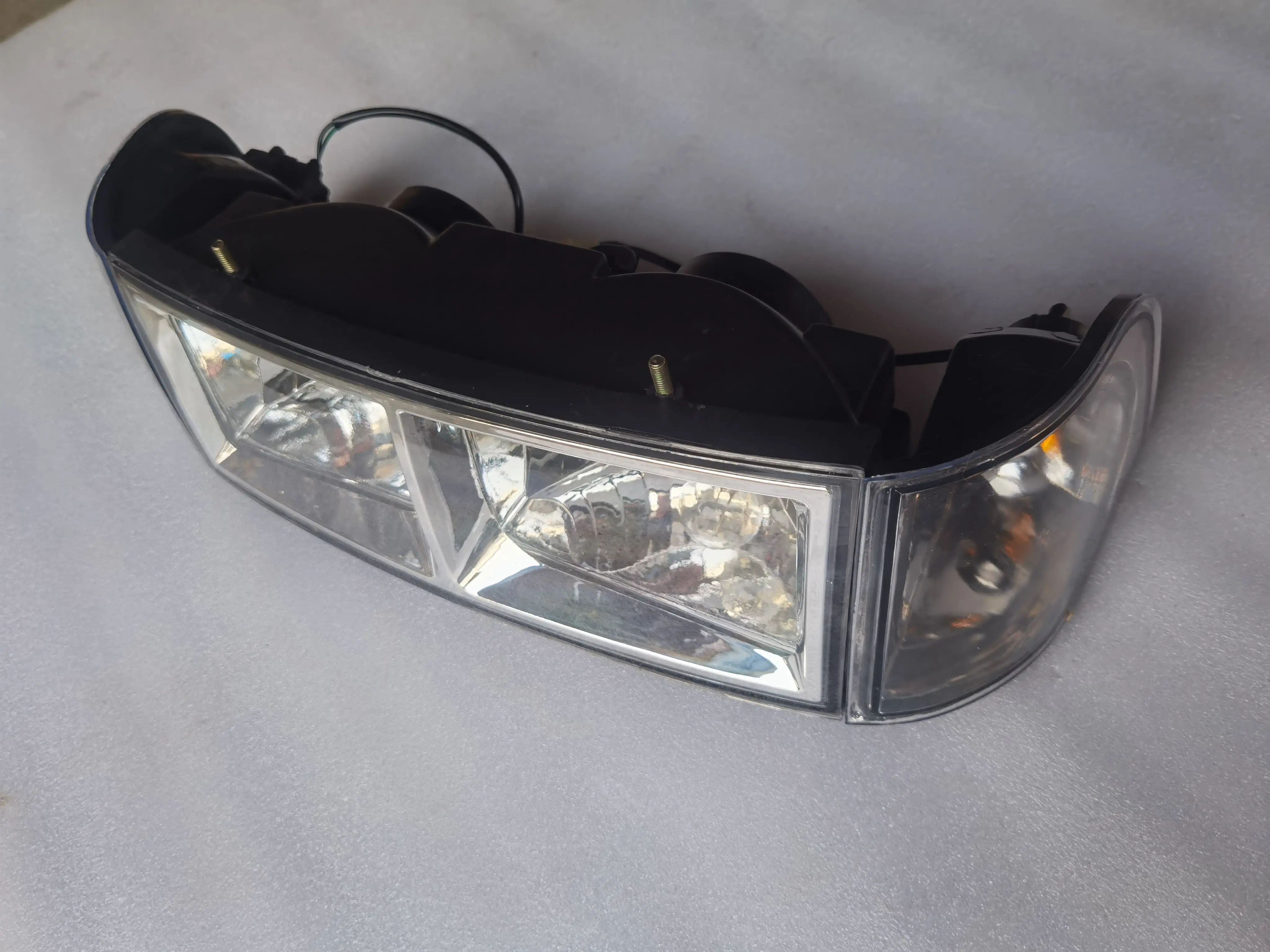 FT300.48.030 , Front lamp for Foton Lovol tractor FT454 / LUZHONG LZ454