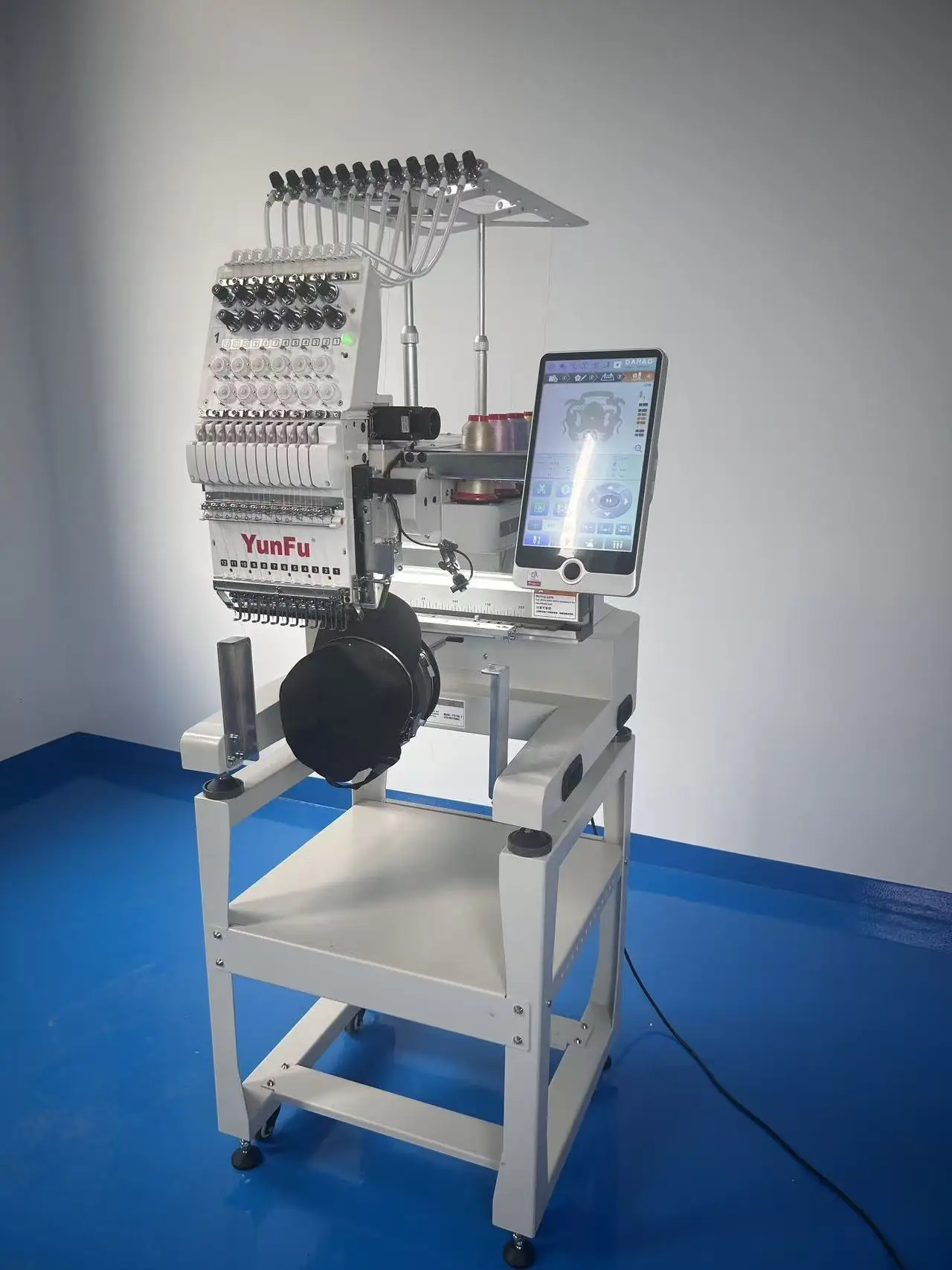 Easy Operation Embroidery Machine With Wi-Fi Connectivity Custom Pattern Upload Computerized Operation Home Use 1200 RPM 550W