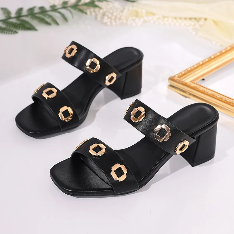

2026 Sandals Versatile Block Heel Outside Wear Empty Slippers for Women
