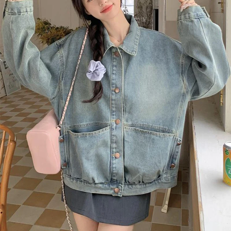 

2025 New Square Pocket Blue Denim Jacket Women Autumn Single Breasted Baggy Lapel Jean Coat Vintage Streetwear Denim Outerwear