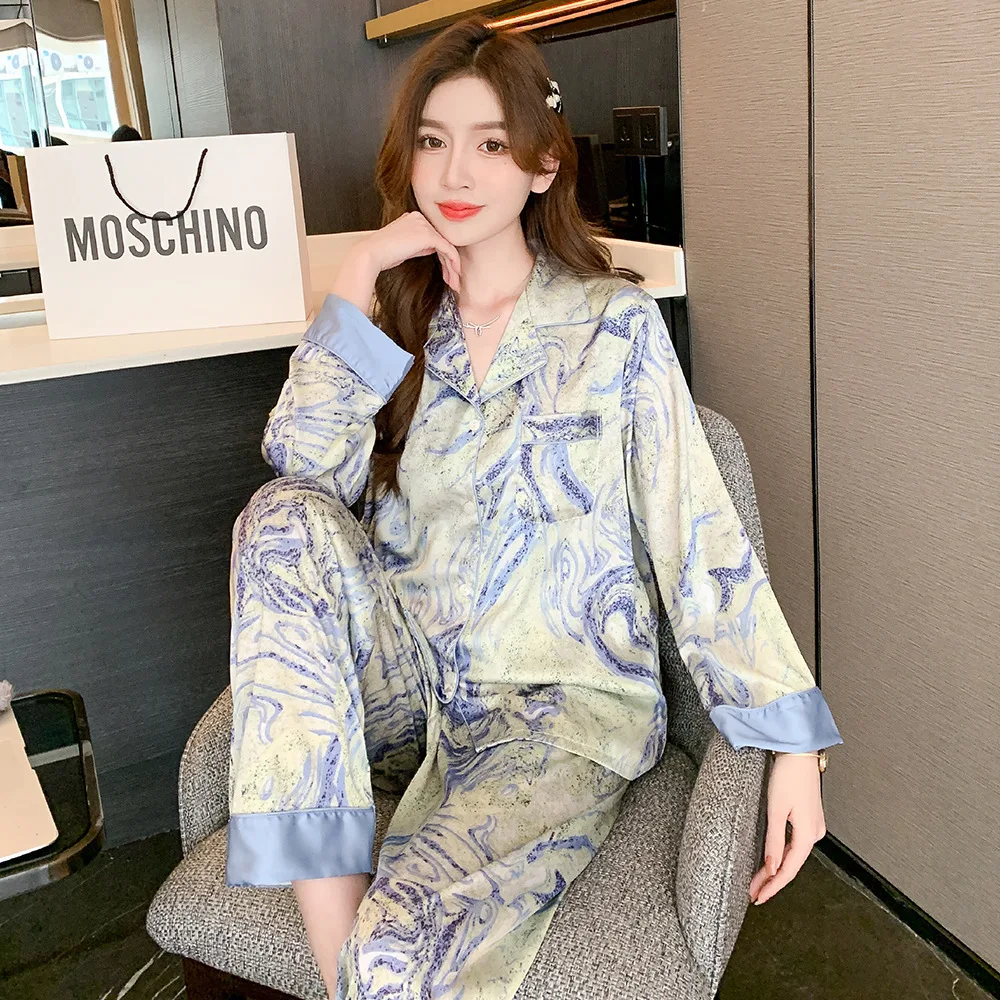 女性用人工シルクパジャマセット,長袖カーディガン,エレガントなラウンジウェア,ファッショナブルで豪華なパジャマ,春と秋