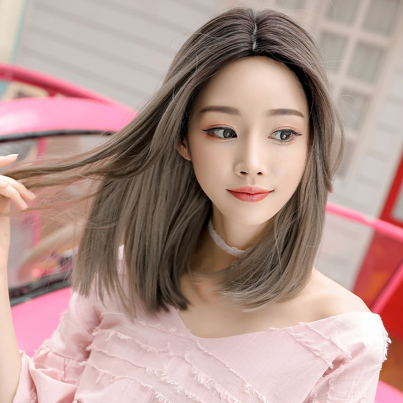 High Density Short Straight Ash Brown Bob Wig for Women Daily Synthetic Layered Middle Part Light Brown Hair Wig with Dark Roots