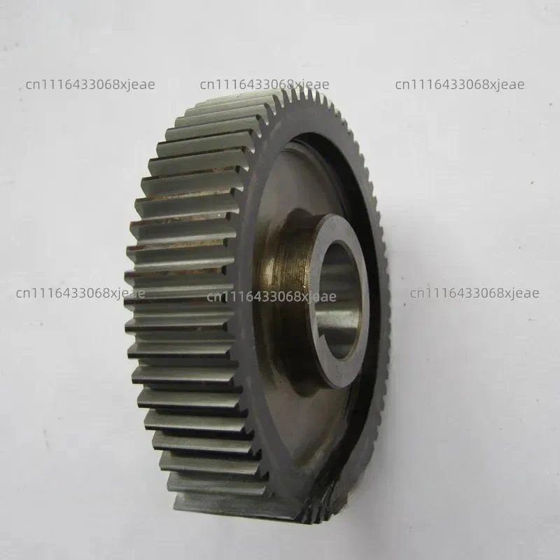 Specializing in the production of gear transmission gear processing, gears and other transmission parts