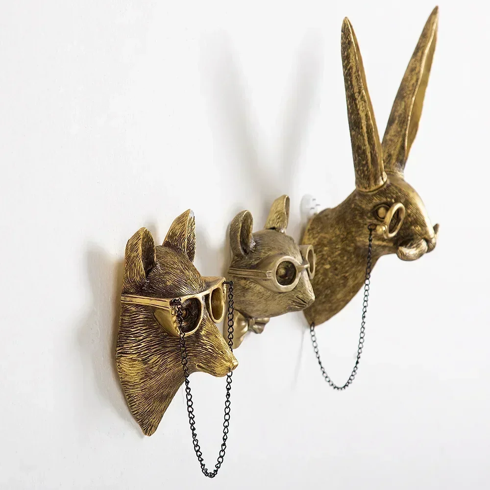 Antique Bronze Resin Animal Pendant Golden Deer Head Wall Storage Hook Up Background Wall Accessories Decorative Figurines